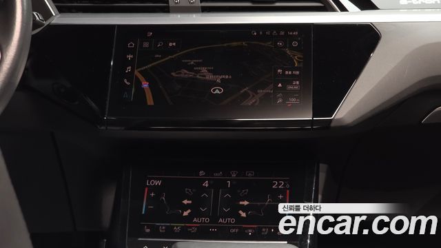 Audi e-tron 55 Quattro 2020 — фото 18