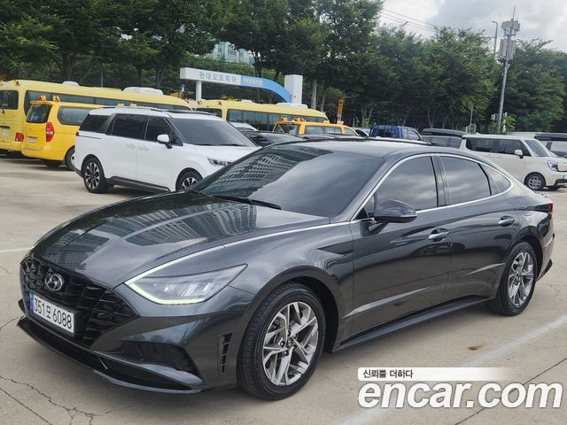Hyundai Sonata (DN8) 2.0 Premium Plus