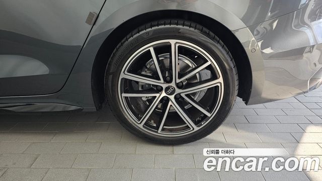 Audi A5 (B10) 40 TFSI Quattro S Line 2025 — фото 27
