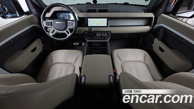 Land Rover Defender (L663) 90 D250 S 2022 — фото 7