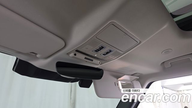 Land Rover Defender (L663) 90 D250 S 2022 — фото 30