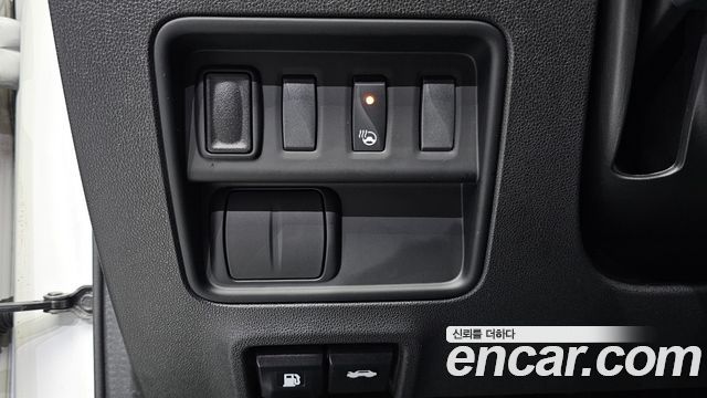 Renault Korea QM6 Diesel 2WD RE Signature 2017 — фото 20