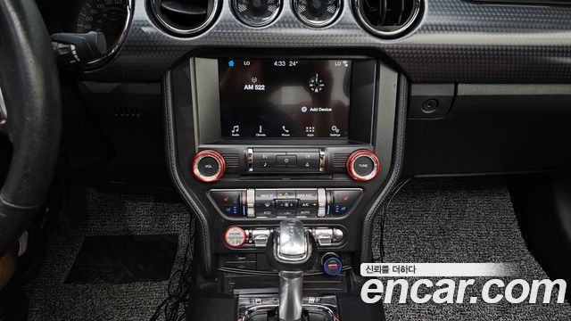 Ford Mustang Convertible 2017 — фото 14