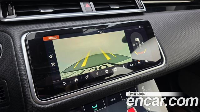 Land Rover Range Rover Velar 2.0 D240 R-Dynamic SE 2018 — фото 15
