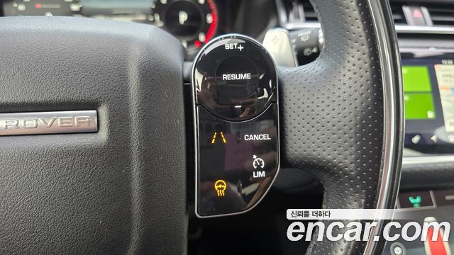Land Rover Range Rover Velar 2.0 D240 R-Dynamic SE 2018 — фото 17