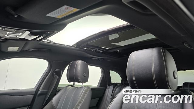 Land Rover Range Rover Velar 2.0 D240 R-Dynamic SE 2018 — фото 18