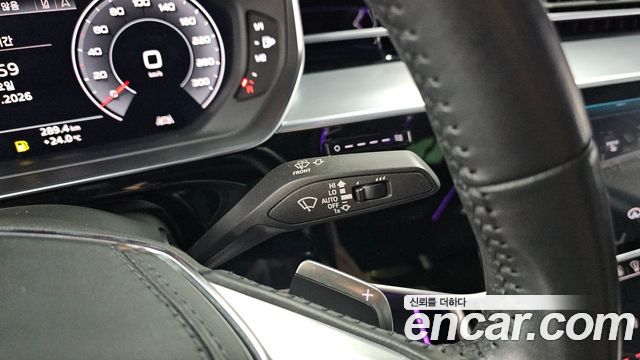 Audi A8 (D5) 55 TFSI Quattro LWB 2020 — фото 27