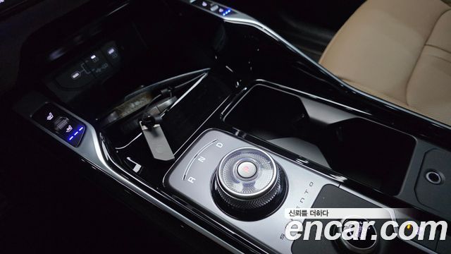Kia Sorento (IV) HEV 1.6 2WD Gravity 2025 — фото 9