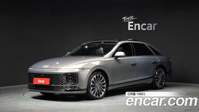 Hyundai Grandeur (GN7) 2,5 Gasoline 2WD Calligraphy 2025 — фото 1