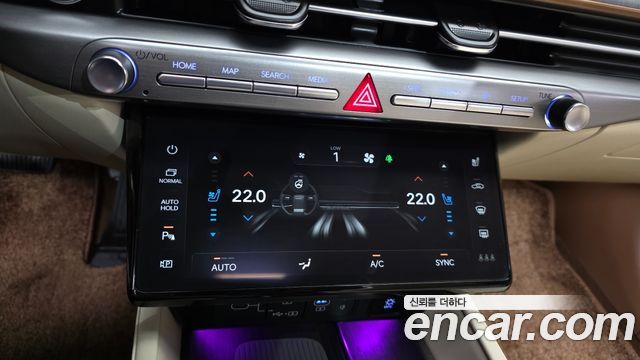 Hyundai Grandeur (GN7) 2,5 Gasoline 2WD Calligraphy 2025 — фото 16