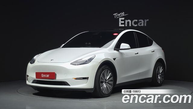 Tesla Model Y Long Range AWD