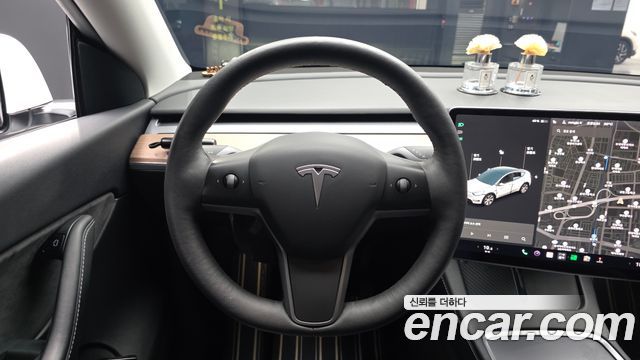 Tesla Model Y Long Range AWD 2021 — фото 13