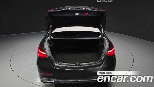 Mercedes-Benz C-Class (W206) C300 AMG Line 2022 — фото 24
