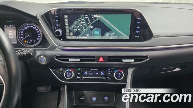 Hyundai Sonata (DN8) 2.0 Premium Plus 2022 — фото 13