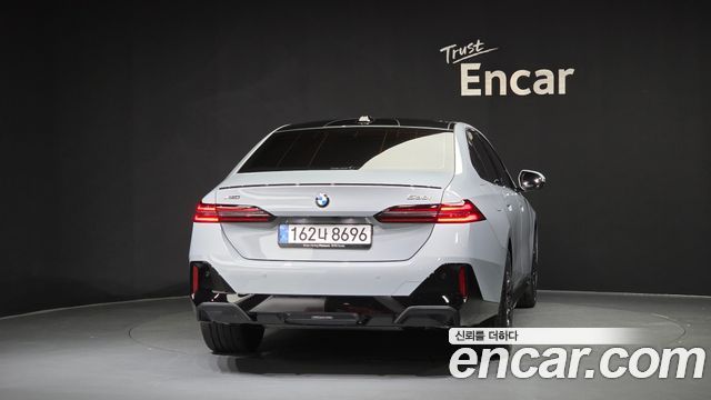 BMW 5 Series (G60) 530i xDrive M Sport Pro Special Edition 2026 — фото 4