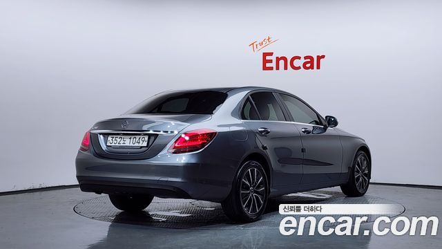 Mercedes-Benz C-Class (W205) C200 2019 — фото 2