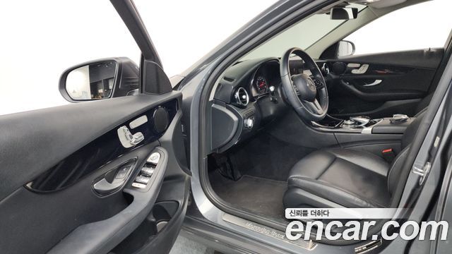 Mercedes-Benz C-Class (W205) C200 2019 — фото 10