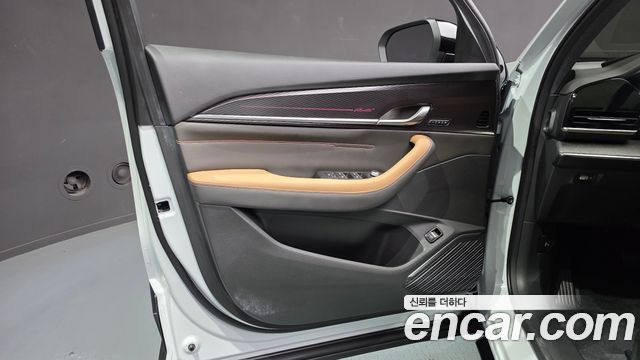 Renault Korea Filante 1.5 E-Tech Iconic 2WD 2027 — фото 24