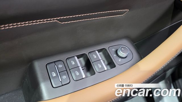 Renault Korea Filante 1.5 E-Tech Iconic 2WD 2027 — фото 27