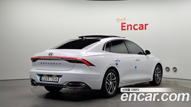 Hyundai Grandeur (IG) 3.0 LPi Rent Car Premium 2021 — фото 2