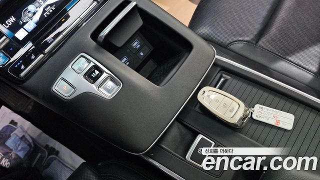 Hyundai Grandeur (IG) 3.0 LPi Rent Car Premium 2021 — фото 9
