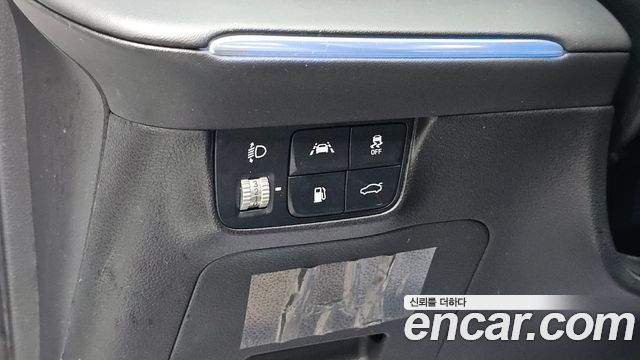 Hyundai Grandeur (IG) 3.0 LPi Rent Car Premium 2021 — фото 13