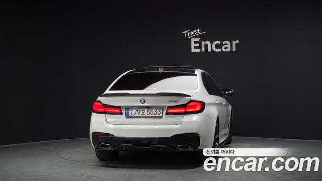 BMW 5 Series (G30) 530i M Sport Package 2022 — фото 4