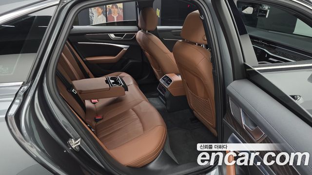 Audi A6 (C8) 45 TFSI Premium 2020 — фото 11