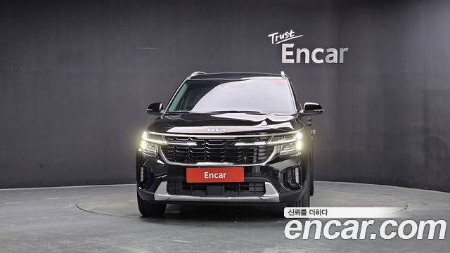 Kia Seltos Gasoline 1.6 Turbo 4WD Signature 2024 — фото 3