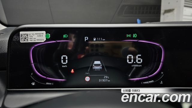 Kia Seltos Gasoline 1.6 Turbo 4WD Signature 2024 — фото 8