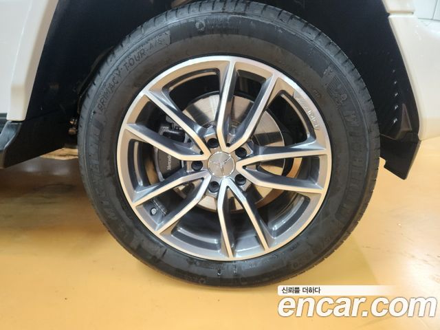 Mercedes-Benz G-Class (W465) G450d 2025 — фото 4