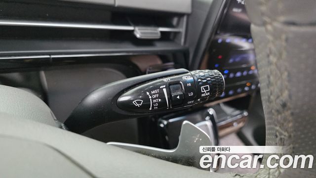 Hyundai Staria 4WD Lounge 7-Seater Inspiration 2022 — фото 35