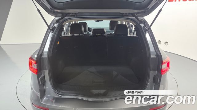Renault Korea QM6 Diesel 2WD LE 2017 — фото 20