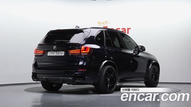 BMW X5 (F15) xDrive M50d 2015 — фото 2