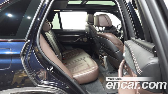 BMW X5 (F15) xDrive M50d 2015 — фото 12