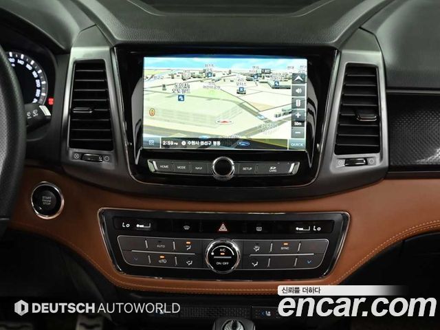 KG Mobility (SsangYong) Rexton Sports Khan Diesel 2.2 4WD Noblesse (5-Link) 2020 — фото 18