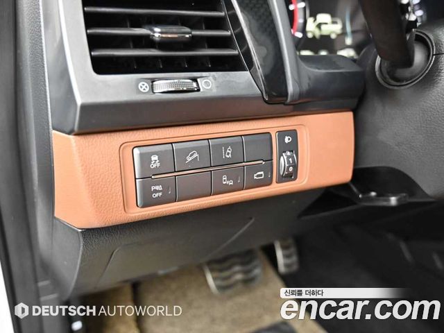 KG Mobility (SsangYong) Rexton Sports Khan Diesel 2.2 4WD Noblesse (5-Link) 2020 — фото 21