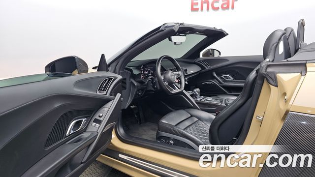 Audi R8 (4S) 5.2 V10 Spyder 2017 — фото 10