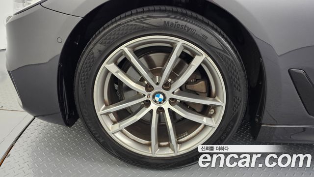 BMW 5 Series (G30) 520d M Sport package 2017 — фото 5