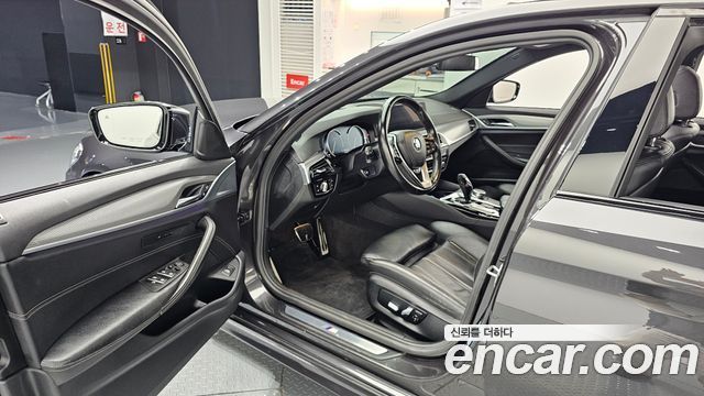 BMW 5 Series (G30) 520d M Sport package 2017 — фото 10