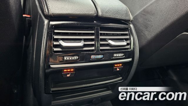 BMW 5 Series (G30) 520d M Sport package 2017 — фото 17