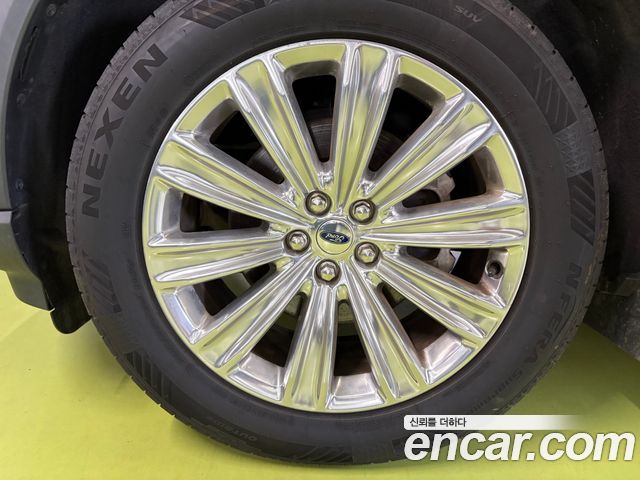 Ford Explorer (VI) 2.3 LimIted 4WD 2020 — фото 5