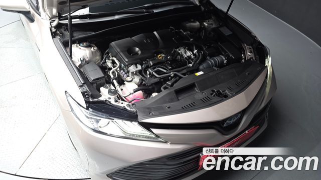 Toyota Camry (XV70) 2.5 XLE Hybrid 2019 — фото 6