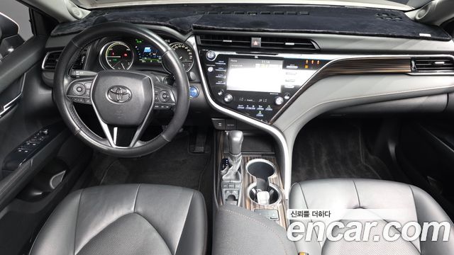 Toyota Camry (XV70) 2.5 XLE Hybrid 2019 — фото 7