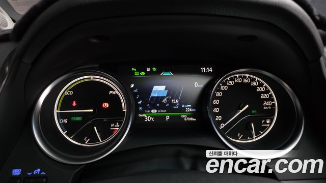 Toyota Camry (XV70) 2.5 XLE Hybrid 2019 — фото 8