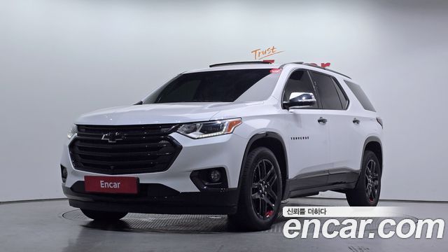 Chevrolet Traverse 3.6 AWD Redline 2021 — фото 1