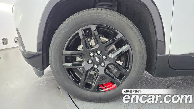 Chevrolet Traverse 3.6 AWD Redline 2021 — фото 5