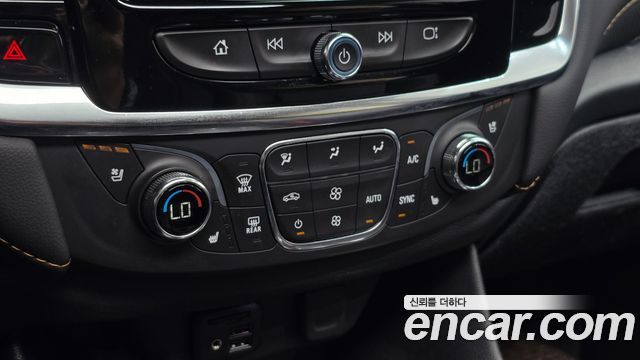 Chevrolet Traverse 3.6 AWD Redline 2021 — фото 17