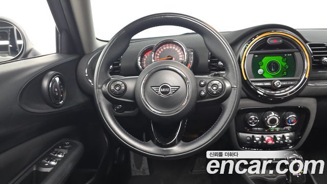 MINI Cooper D Clubman Standard 2nd 2019 — фото 16
