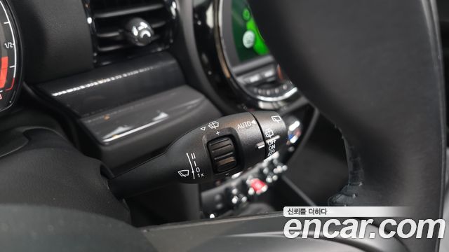 MINI Cooper D Clubman Standard 2nd 2019 — фото 22